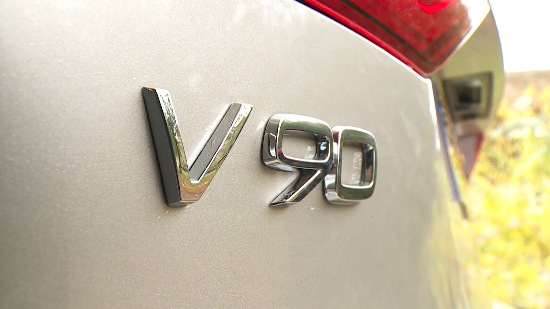2.0 T6 [350] RC PHEV Plus Dark 5dr AWD Auto